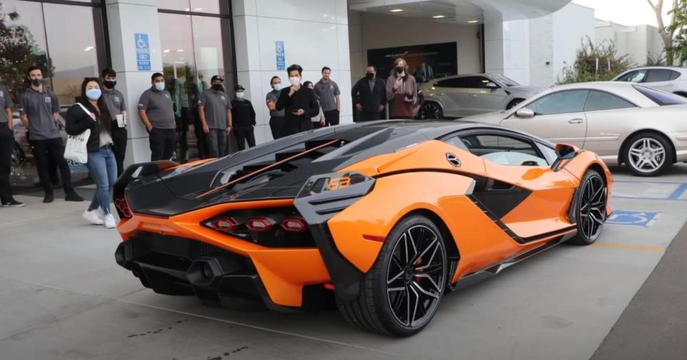 Lamborghini Sian-Orange-USA