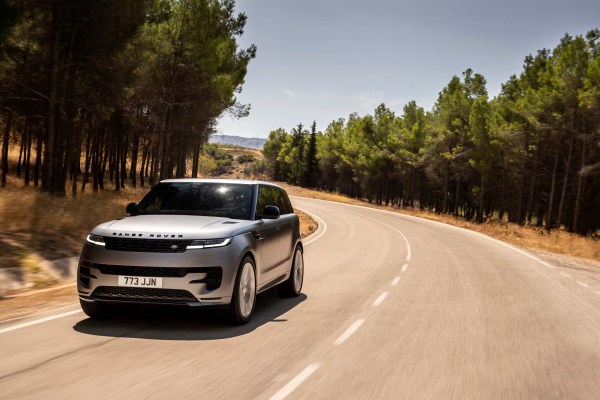 Jaguar Land Rover - планы на электрическое будущее
