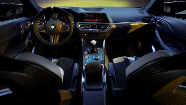 BMW 3.0 CSL представлен - лучшее воплощение M в истории?